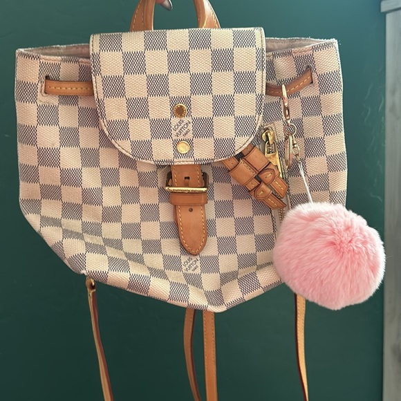 Small LV back pack, original straps, pink inside. Authentic. - Picture 2 of 3